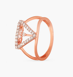 The Sparkling Tricone Ring